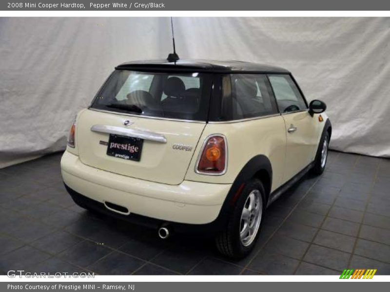 Pepper White / Grey/Black 2008 Mini Cooper Hardtop