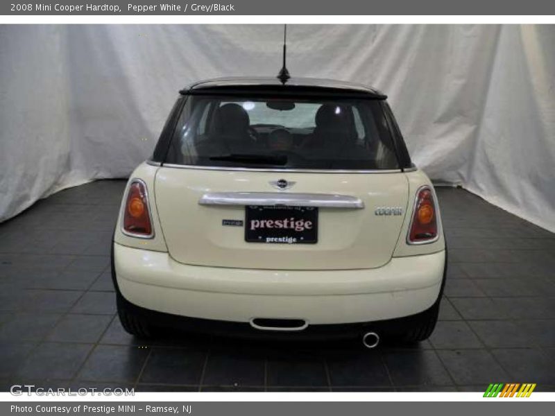 Pepper White / Grey/Black 2008 Mini Cooper Hardtop