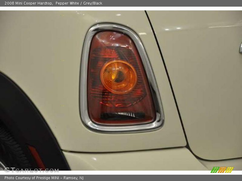 Pepper White / Grey/Black 2008 Mini Cooper Hardtop