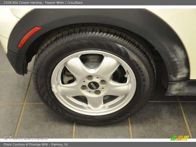 Pepper White / Grey/Black 2008 Mini Cooper Hardtop