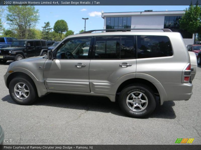 Sudan Beige Metallic / Tan 2002 Mitsubishi Montero Limited 4x4