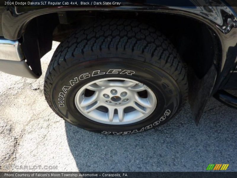Black / Dark Slate Gray 2004 Dodge Dakota SLT Regular Cab 4x4