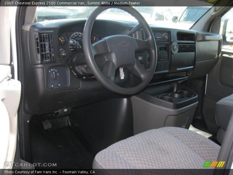 Summit White / Medium Pewter 2007 Chevrolet Express 2500 Commercial Van