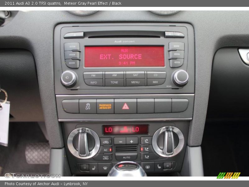 Meteor Gray Pearl Effect / Black 2011 Audi A3 2.0 TFSI quattro