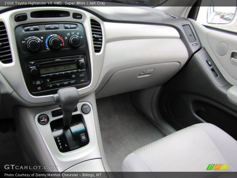 Super White / Ash Gray 2006 Toyota Highlander V6 4WD