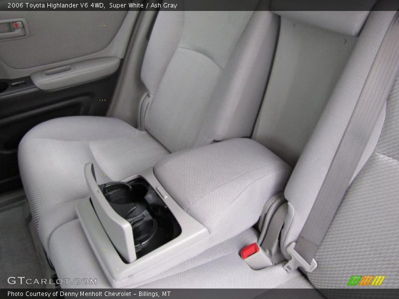 Super White / Ash Gray 2006 Toyota Highlander V6 4WD