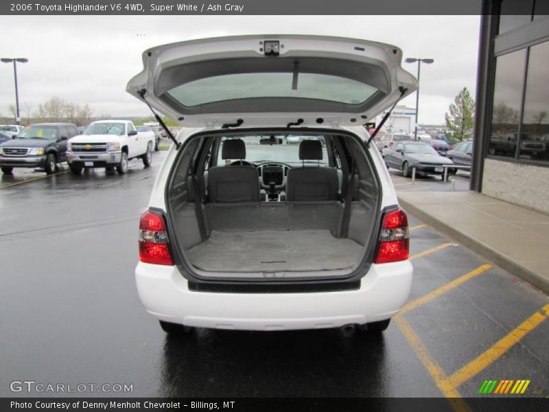 Super White / Ash Gray 2006 Toyota Highlander V6 4WD
