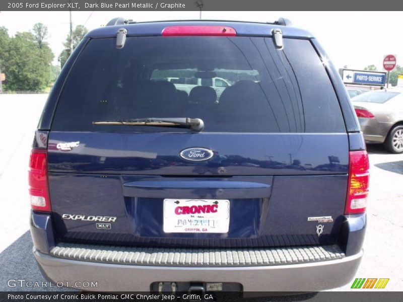 Dark Blue Pearl Metallic / Graphite 2005 Ford Explorer XLT