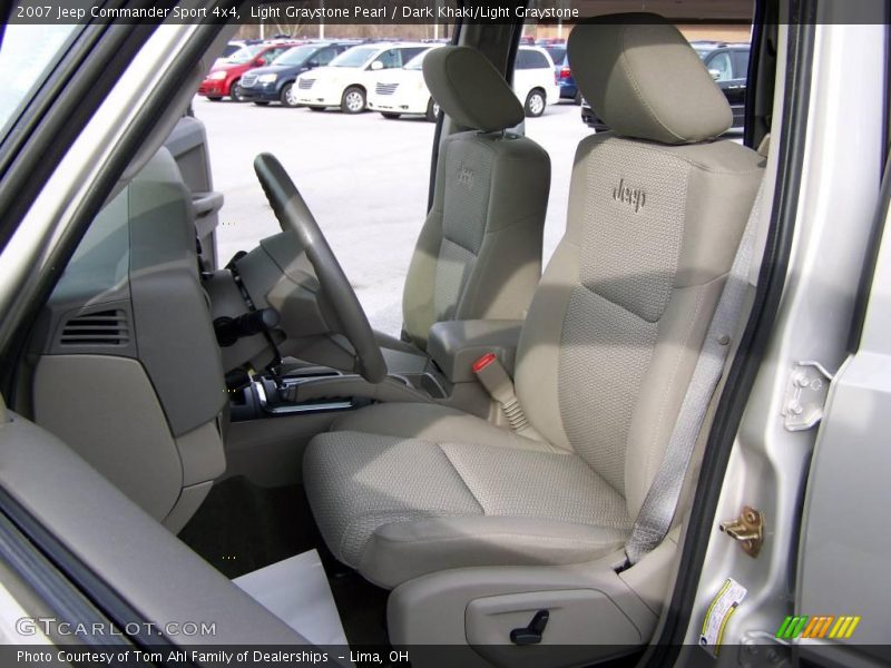 Light Graystone Pearl / Dark Khaki/Light Graystone 2007 Jeep Commander Sport 4x4