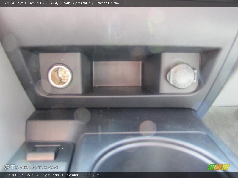 Silver Sky Metallic / Graphite Gray 2009 Toyota Sequoia SR5 4x4