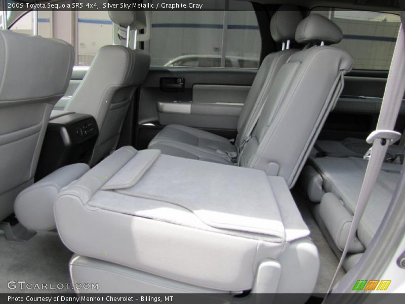 Silver Sky Metallic / Graphite Gray 2009 Toyota Sequoia SR5 4x4