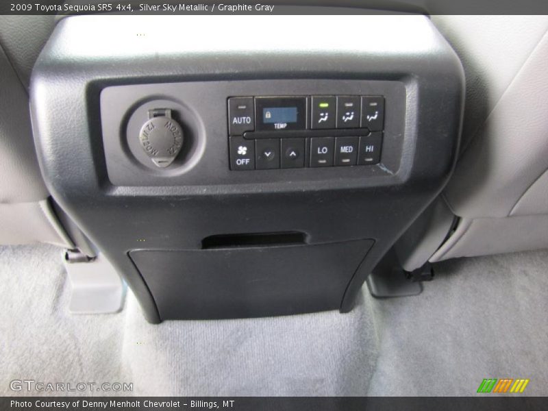 Silver Sky Metallic / Graphite Gray 2009 Toyota Sequoia SR5 4x4
