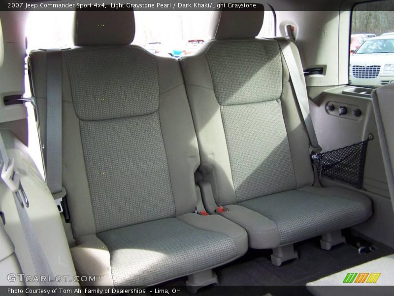Light Graystone Pearl / Dark Khaki/Light Graystone 2007 Jeep Commander Sport 4x4