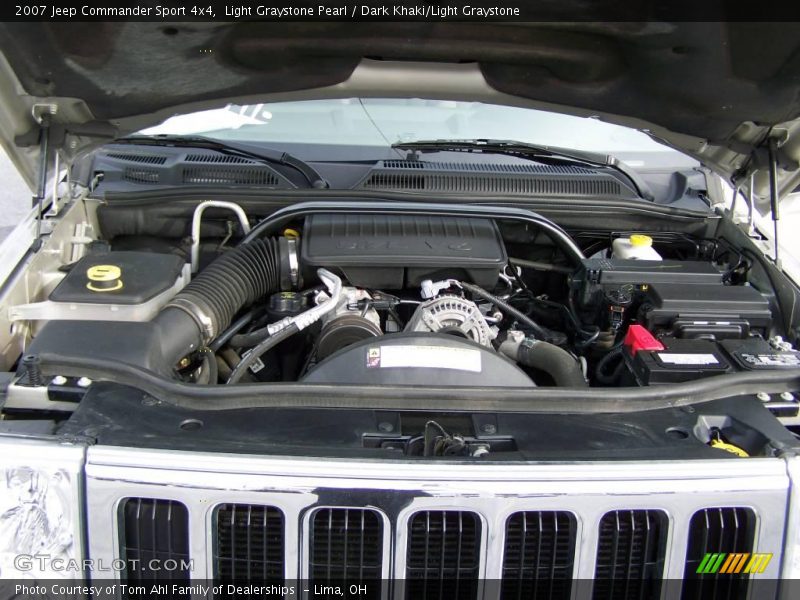 Light Graystone Pearl / Dark Khaki/Light Graystone 2007 Jeep Commander Sport 4x4