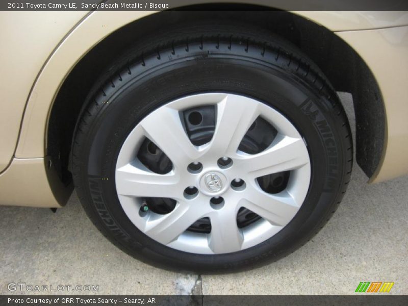 Sandy Beach Metallic / Bisque 2011 Toyota Camry LE