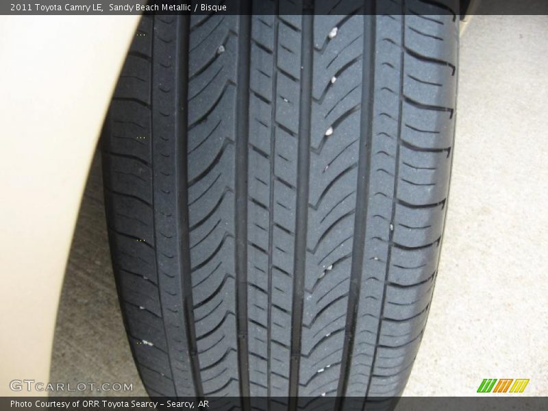 Sandy Beach Metallic / Bisque 2011 Toyota Camry LE