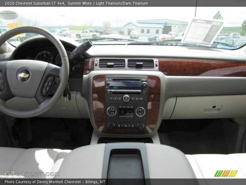 Summit White / Light Titanium/Dark Titanium 2010 Chevrolet Suburban LT 4x4