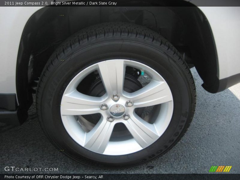 Bright Silver Metallic / Dark Slate Gray 2011 Jeep Compass 2.0