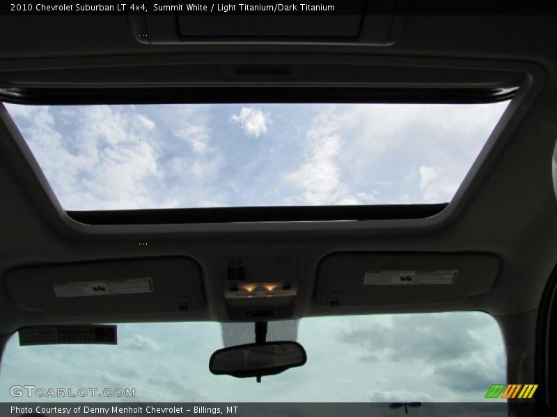 Summit White / Light Titanium/Dark Titanium 2010 Chevrolet Suburban LT 4x4