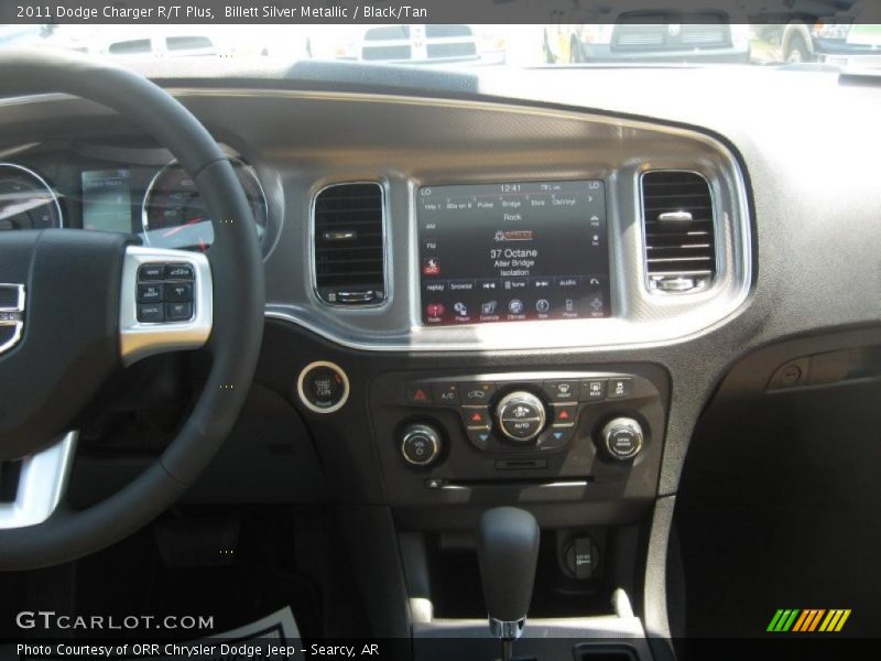 Billett Silver Metallic / Black/Tan 2011 Dodge Charger R/T Plus