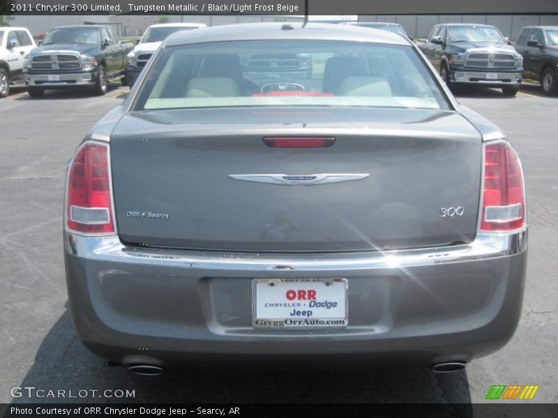 Tungsten Metallic / Black/Light Frost Beige 2011 Chrysler 300 Limited