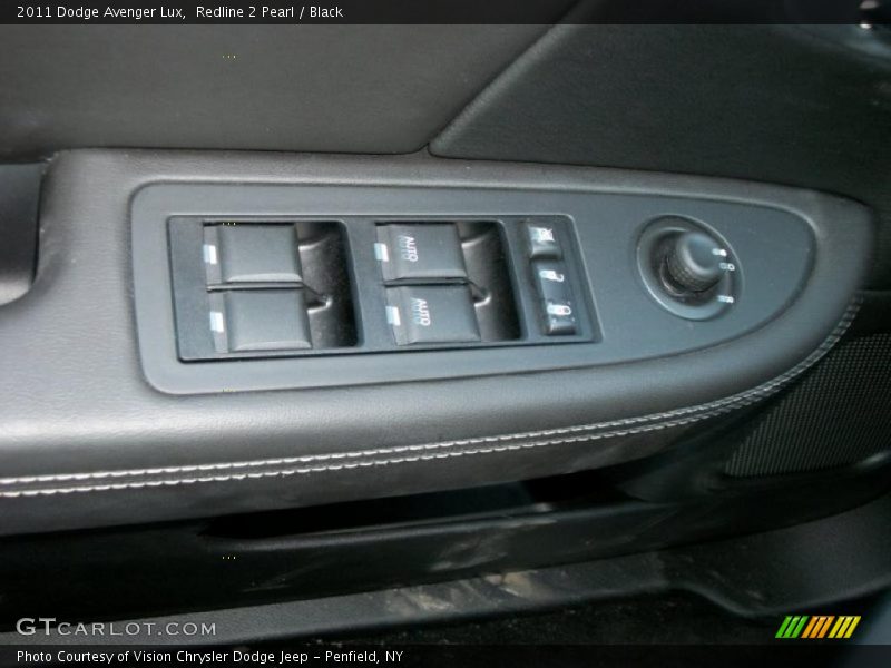 Redline 2 Pearl / Black 2011 Dodge Avenger Lux