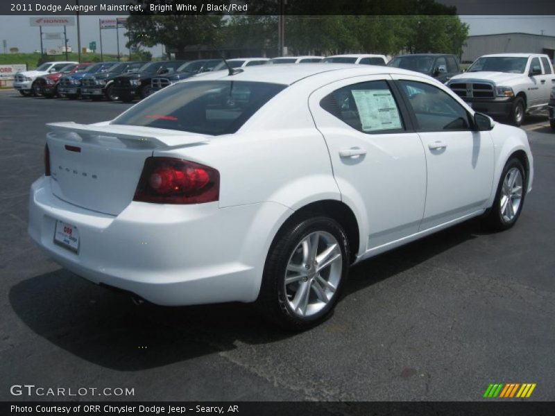 Bright White / Black/Red 2011 Dodge Avenger Mainstreet