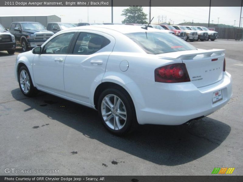 Bright White / Black/Red 2011 Dodge Avenger Mainstreet