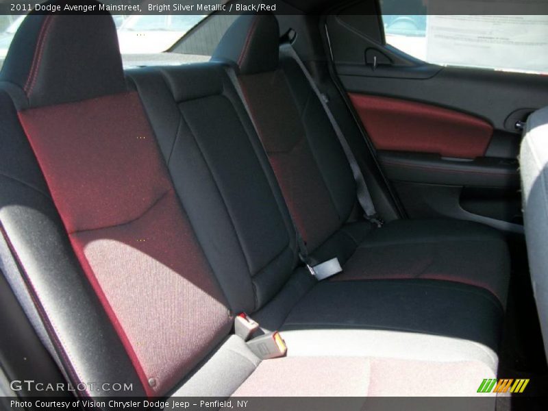 Bright Silver Metallic / Black/Red 2011 Dodge Avenger Mainstreet