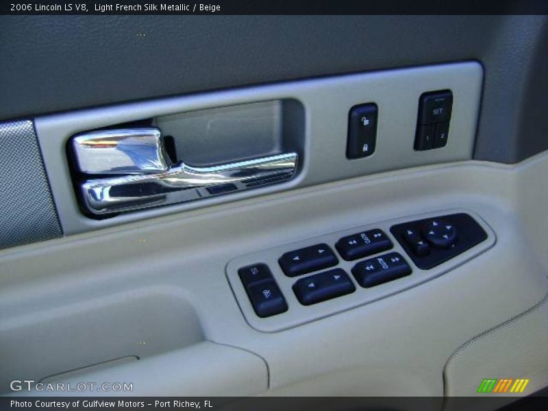 Light French Silk Metallic / Beige 2006 Lincoln LS V8