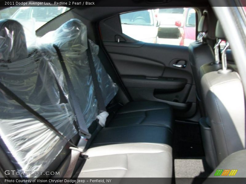 Redline 2 Pearl / Black 2011 Dodge Avenger Lux