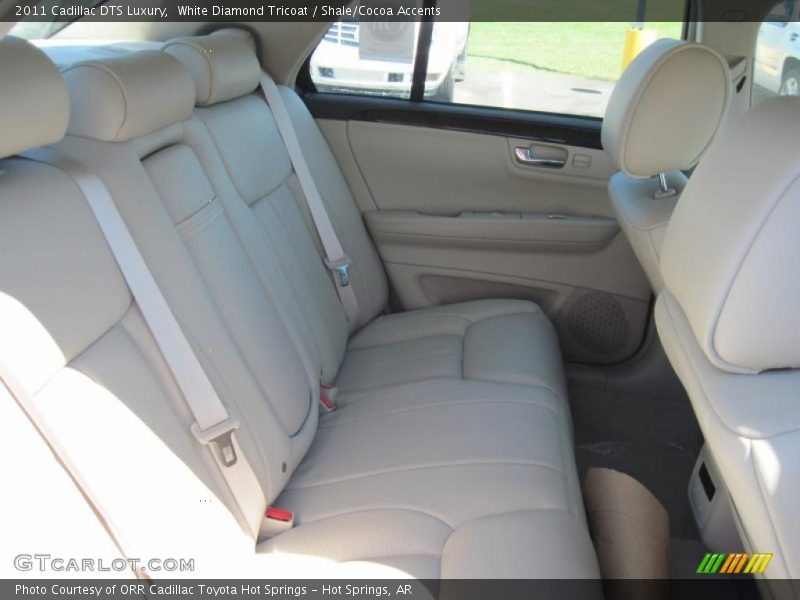 White Diamond Tricoat / Shale/Cocoa Accents 2011 Cadillac DTS Luxury