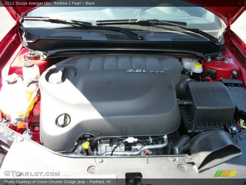 Redline 2 Pearl / Black 2011 Dodge Avenger Lux