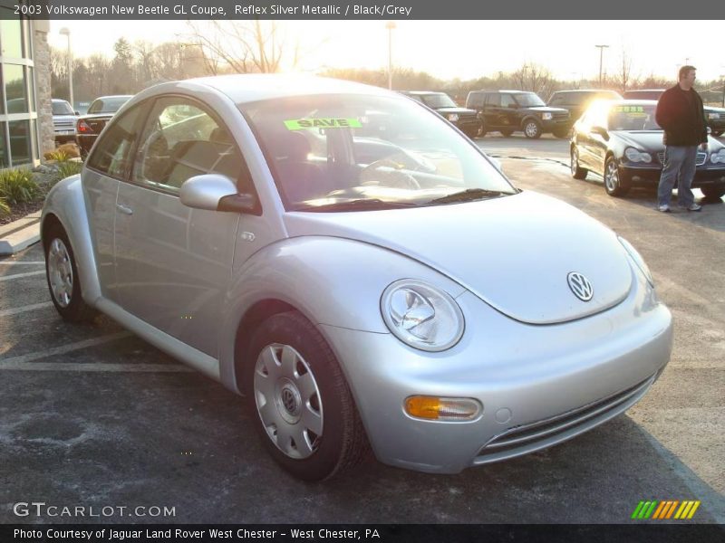 Reflex Silver Metallic / Black/Grey 2003 Volkswagen New Beetle GL Coupe