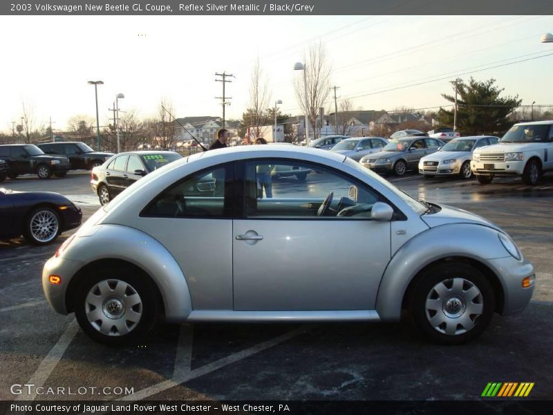 Reflex Silver Metallic / Black/Grey 2003 Volkswagen New Beetle GL Coupe