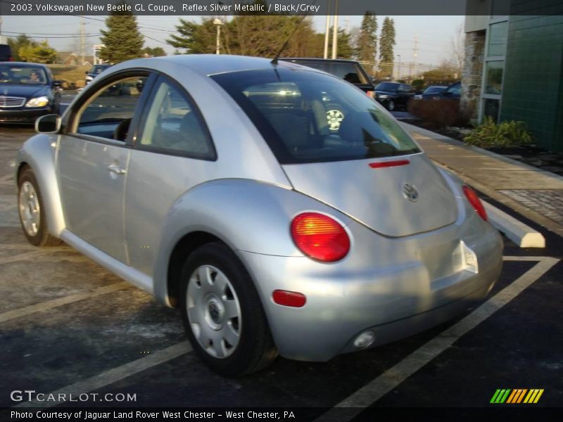 Reflex Silver Metallic / Black/Grey 2003 Volkswagen New Beetle GL Coupe