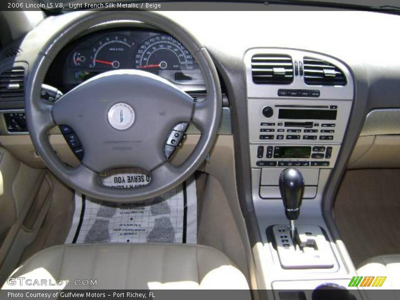 Light French Silk Metallic / Beige 2006 Lincoln LS V8