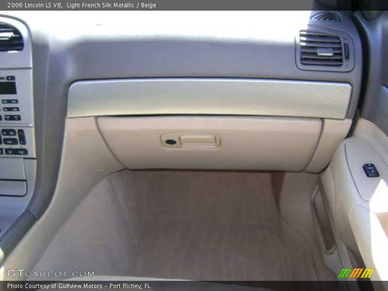 Light French Silk Metallic / Beige 2006 Lincoln LS V8