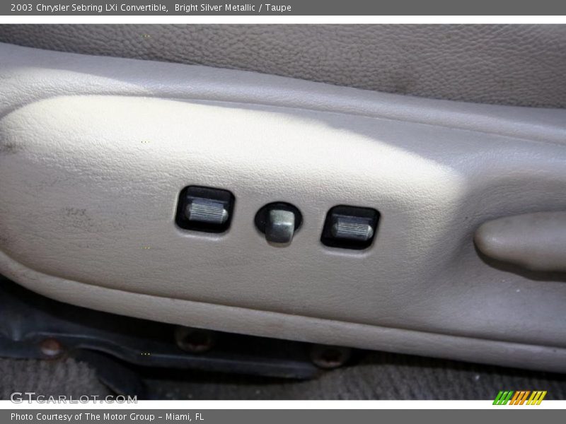 Bright Silver Metallic / Taupe 2003 Chrysler Sebring LXi Convertible