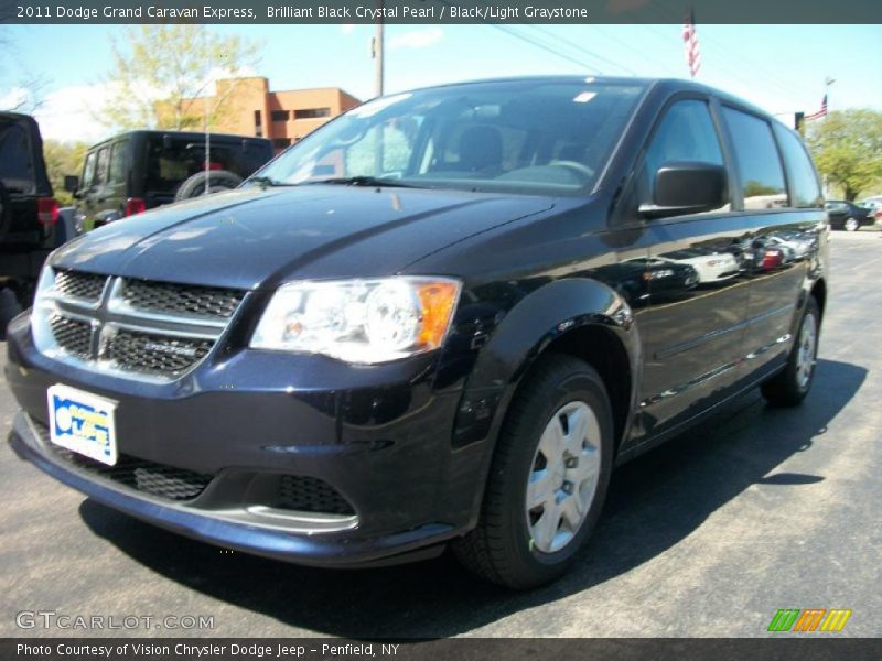 Brilliant Black Crystal Pearl / Black/Light Graystone 2011 Dodge Grand Caravan Express
