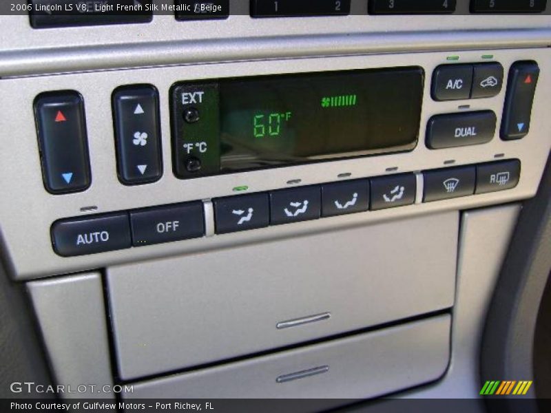 Light French Silk Metallic / Beige 2006 Lincoln LS V8