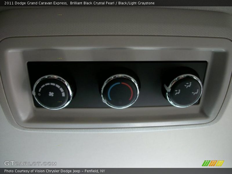 Brilliant Black Crystal Pearl / Black/Light Graystone 2011 Dodge Grand Caravan Express