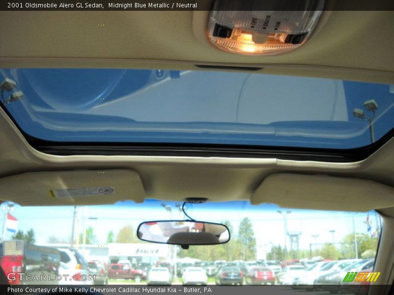 Midnight Blue Metallic / Neutral 2001 Oldsmobile Alero GL Sedan