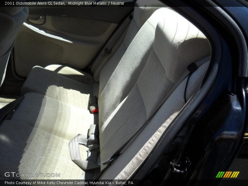 Midnight Blue Metallic / Neutral 2001 Oldsmobile Alero GL Sedan