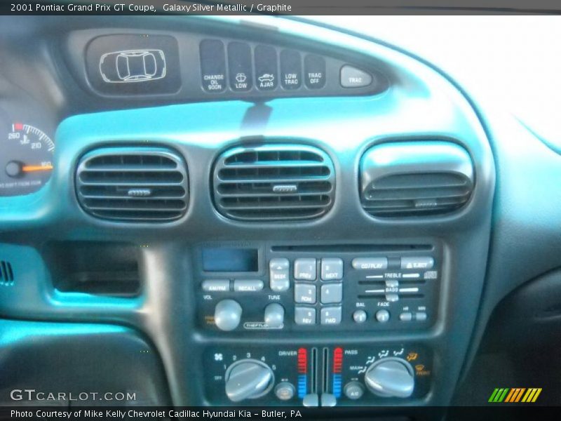 Galaxy Silver Metallic / Graphite 2001 Pontiac Grand Prix GT Coupe