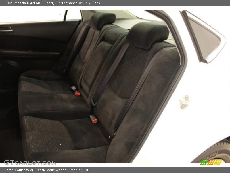 Performance White / Black 2009 Mazda MAZDA6 i Sport