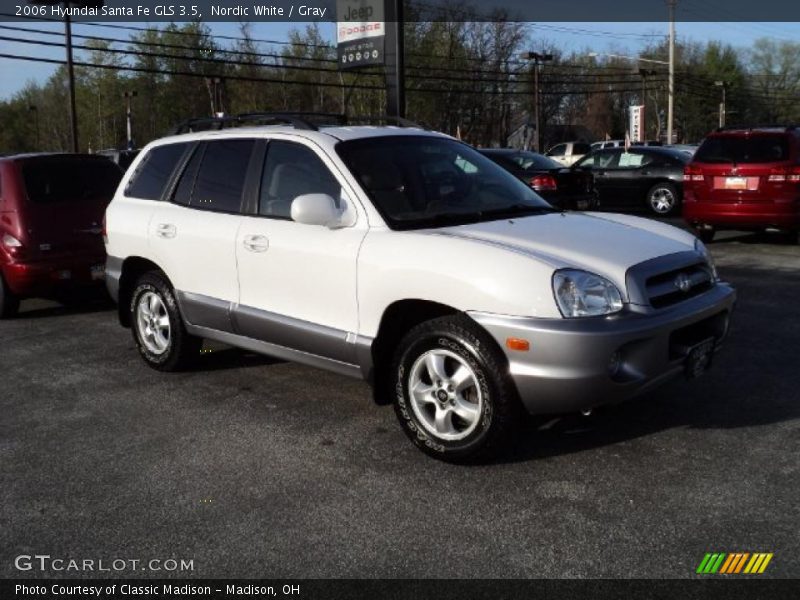 Nordic White / Gray 2006 Hyundai Santa Fe GLS 3.5