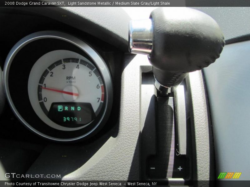 Light Sandstone Metallic / Medium Slate Gray/Light Shale 2008 Dodge Grand Caravan SXT