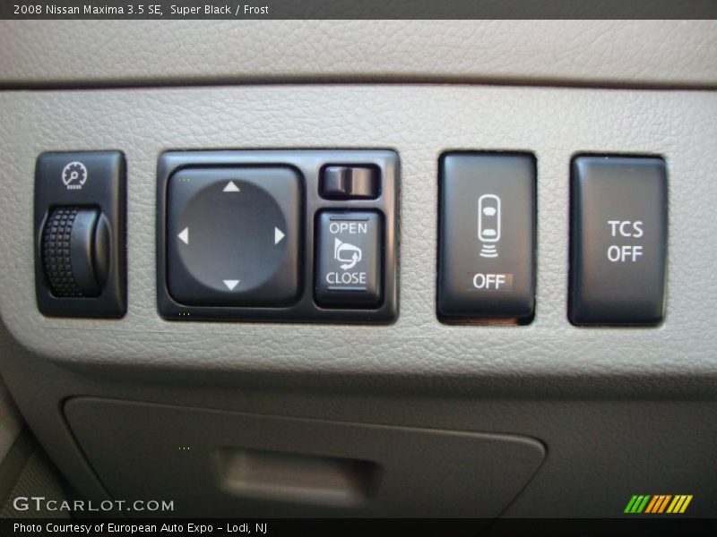 Super Black / Frost 2008 Nissan Maxima 3.5 SE