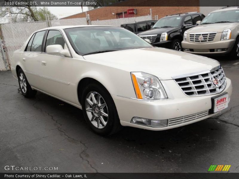 White Diamond Tri-coat / Ebony 2010 Cadillac DTS